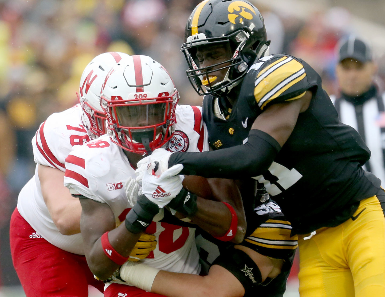 112318-Iowa-Football-028
